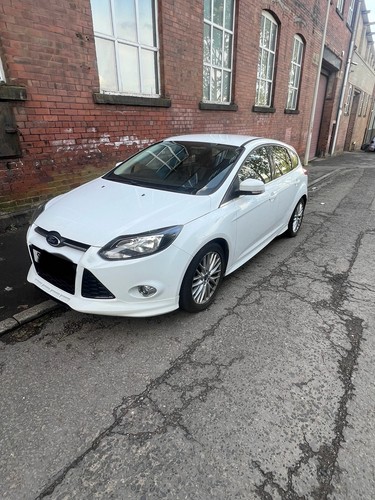 Ford focus zetec 2014 0 - ford,
