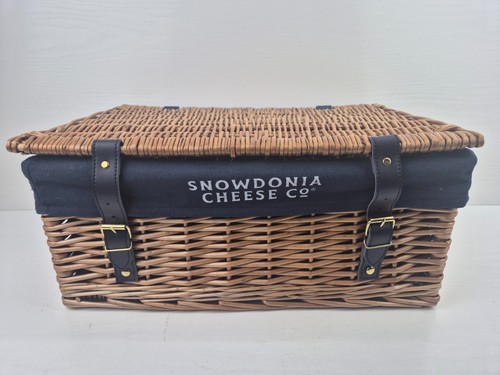 Snowdonia cheese wicker picnic - cheese,
