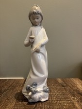 Lladro/Nao Young girl with her dog