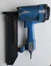 BeA SK 562 - 804 AIR STAPLER