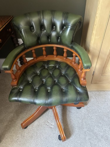 Green captains chair - captains,