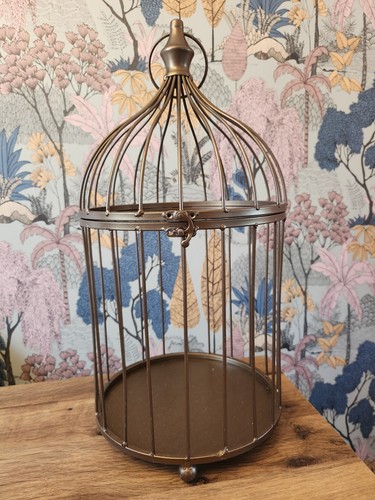 Decrotive metal bird cage - decrotive,