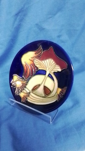 Mushroom moorcroft dish kerry - mushroom,