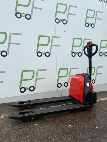 Et158 electric powered - powered, pallet
