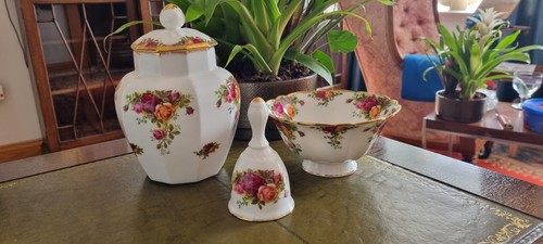 Vintage royal albert old - royal,