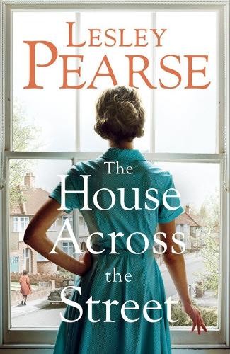 The house across street - street, by