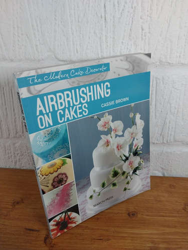 Modern cake decorator - modern,