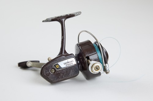 Daiwa 7280 fixed spool - daiwa,