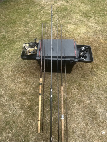 Fishing tackle joblot - joblot, reels