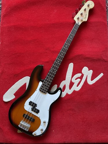 Squier precision bass - squier,
