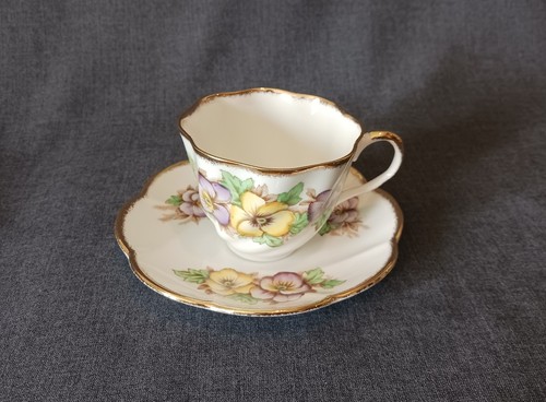 Vintage salisbury fine - fine, bone