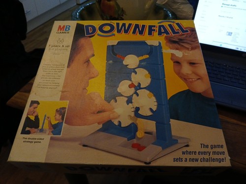 Vintage downfall games - vintage, mb