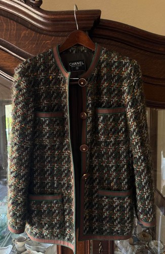 Vintage chanel tweed bouclé - vintage,