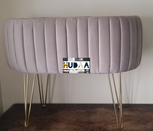 Beautiful panelled upholstery - beautiful,