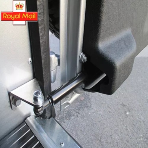Rear door gas - rear,