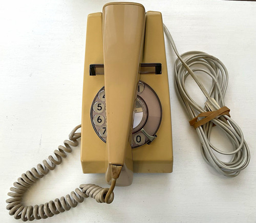 Beige 1970s rotary - rotary, trim