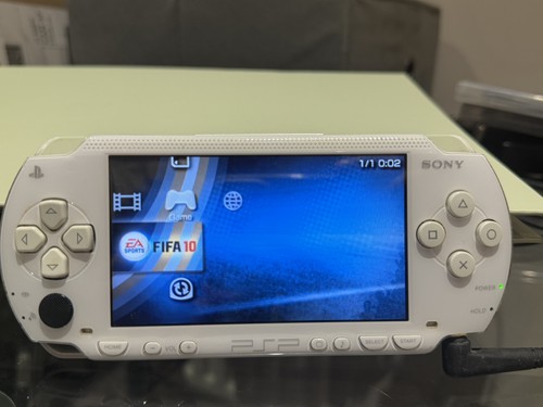Sony psp 1003 white console - 1003,