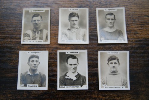 Cigarette cards 1920s pinnace - cigarette,