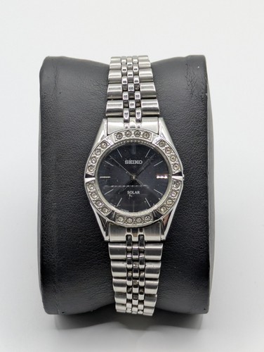 Seiko v117a solar quartz - v117a,