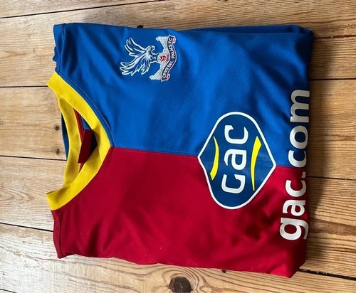 Crystal palace home football - crystal,