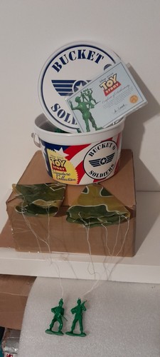 Toy story bucket - bucket, soldier