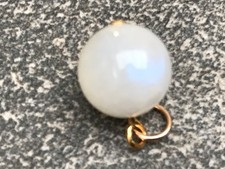 9 ct gold white blue moonstone