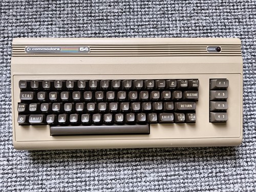 Commodore c64 powers on - -,