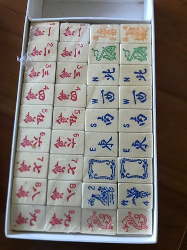 Incomplete vintage mah jongg - incomplete,
