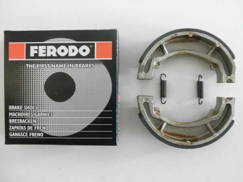 Ferodo rear brake hooks - rear,