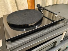 Rega P1 with Carbon MM