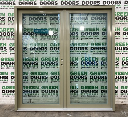 Aluminium french doors triple - aluminium,
