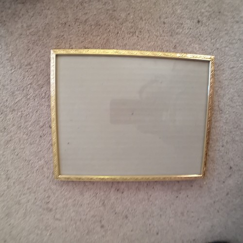 Vintage wooden gold tone - wooden,