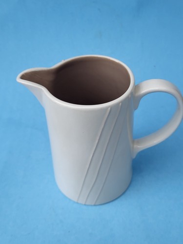 Poole pottery cream water - , /