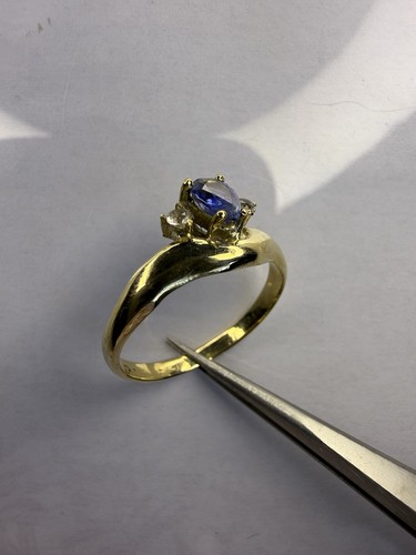 Blue sapphire 16mm 14ct gold - blue,