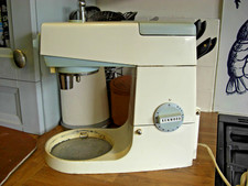 Vintage Kenwood Chef A701A