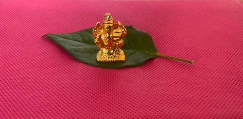 Ganesh sitting mini statue - mini,