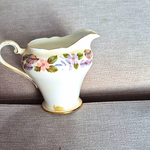 Aynsley april rose - aynsley,