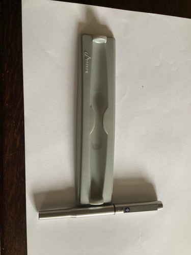 Parker fountain pen - 25,