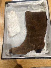 Markon Women’s Suede Brown