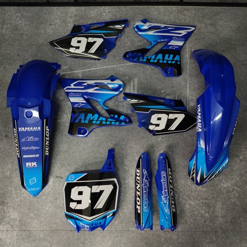 Plastics graphics yamaha - +,
