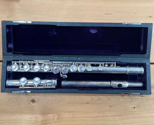 Trevor james london flute - trevor, j.
