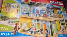 Playmobil 71327 Brand New Boxed-  City Life Large School, furnished.
