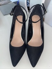 New Look Black Faux Suede Heel Shoes Size 7 Worn Once