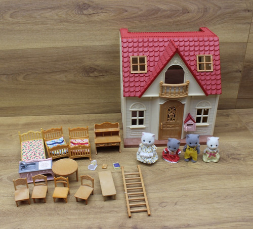 Sylvanian family house - house, red