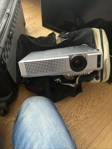 Hitachi projector - hitachi,