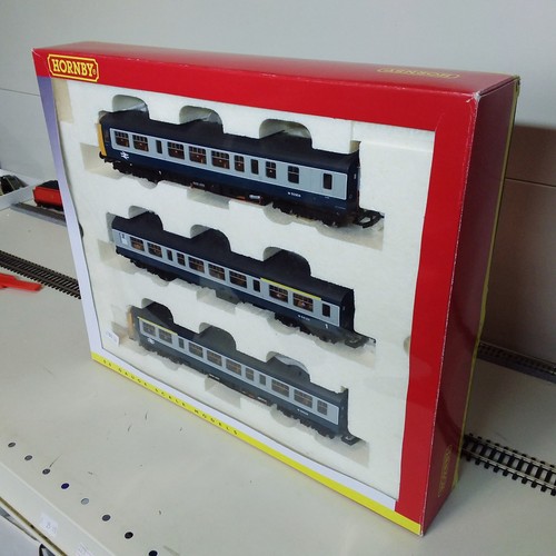 Hornby r2698 class 101 - hornby, br