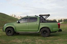 Toyota hilux combat roll - toyota, bar
