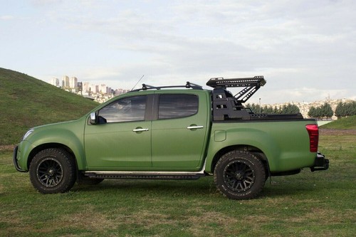 Toyota hilux combat - toyota, bar