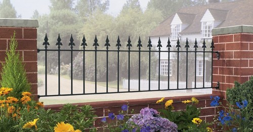 Salva spear top railing panel - top,