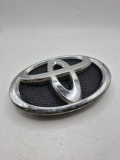 Toyota Avensis T25 2003- Genuine Front Grille Badge Emblem 7530105010 Used OEM